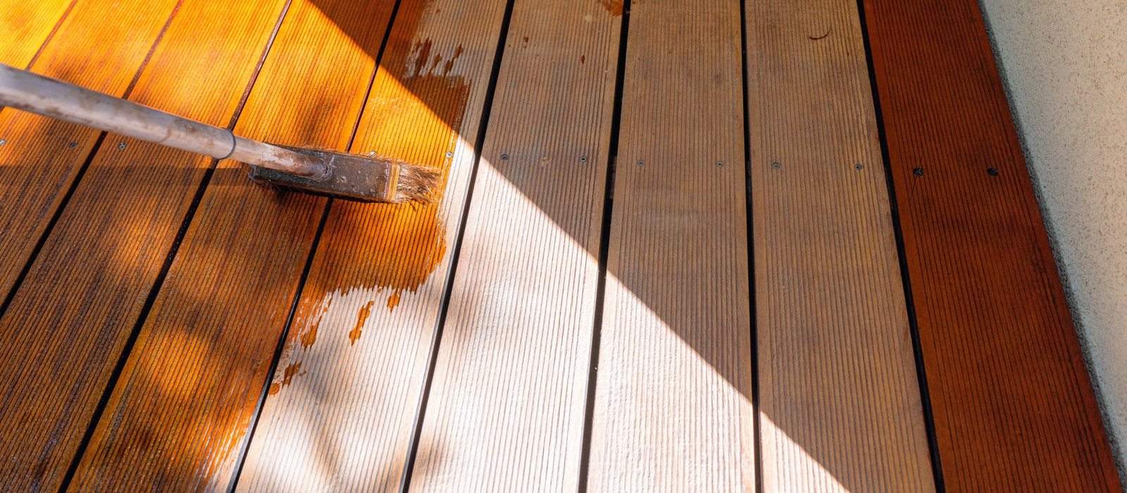 Deck Staining & Sealing